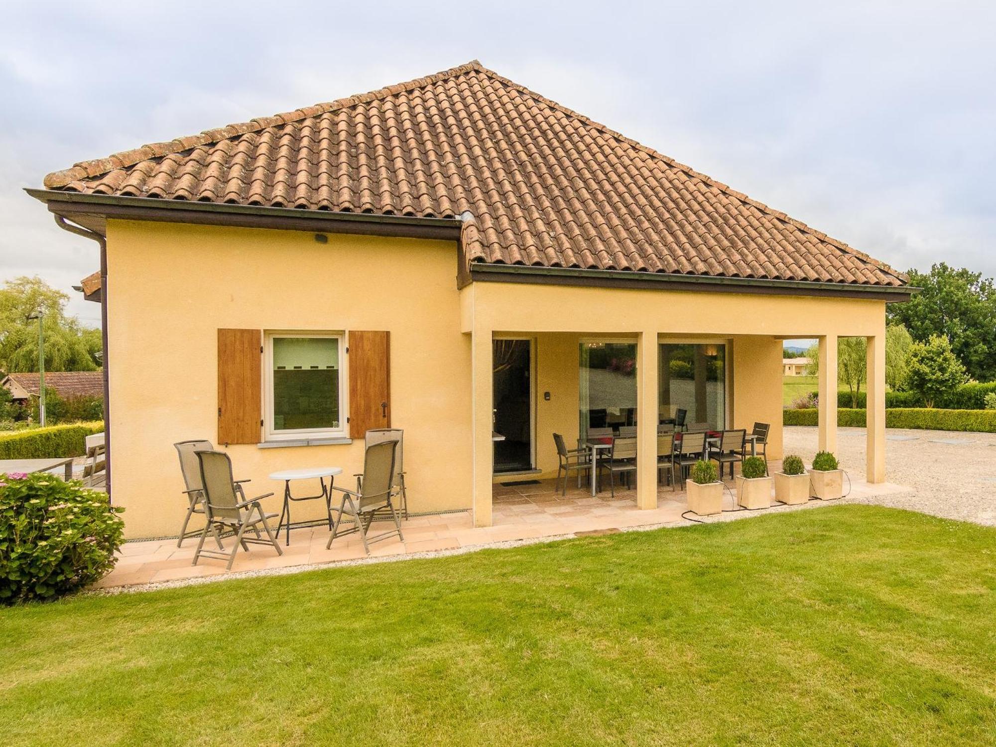 Modern Holiday Home In Aquitaine Saint-Nexans Luaran gambar